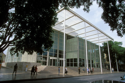 Nîmes