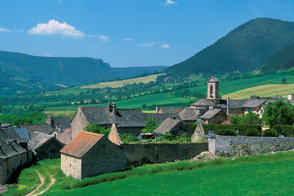 Lanuejols
