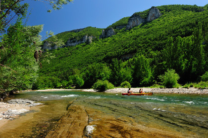 Canoës