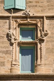 Caux