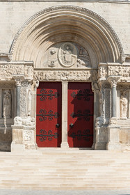 Eglise Abbatiale de Saint-Gilles