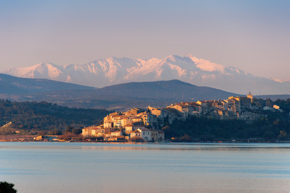 Bages