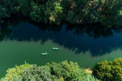 Canoës