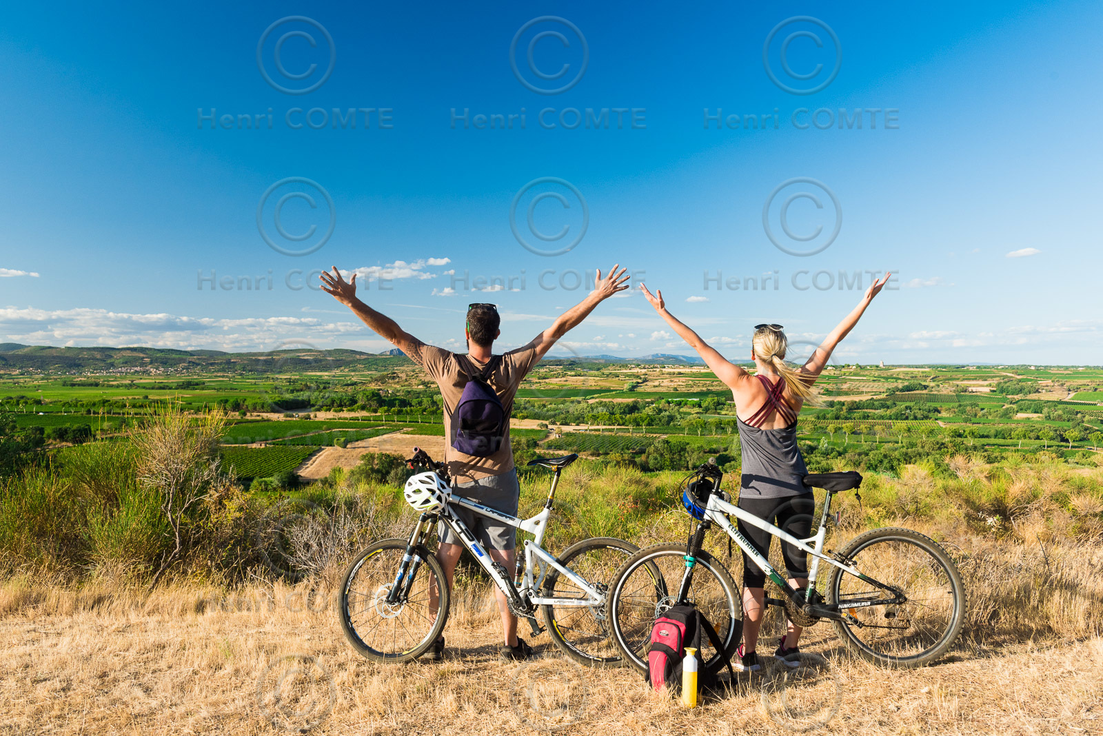 Couple de cyclistes