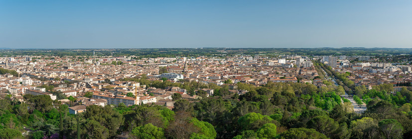 Nîmes