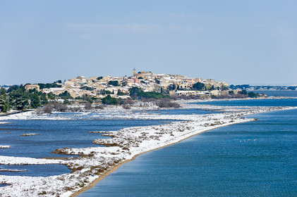 Bages
