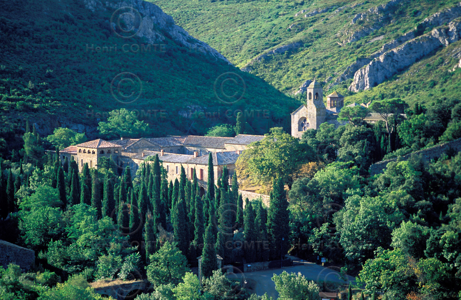 Abbaye de Fontfroide