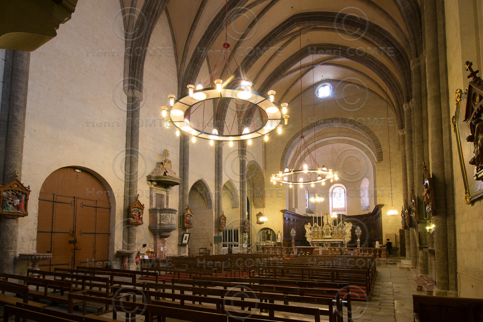 Abbaye de Caunes-Minervois
