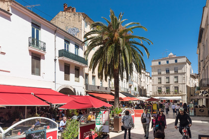 Nîmes