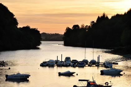 Lac de Pareloup